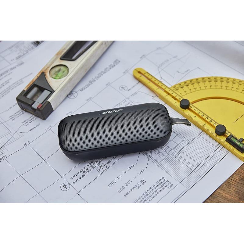 Bose SoundLink Flex Bluetooth Portable Speaker - Black